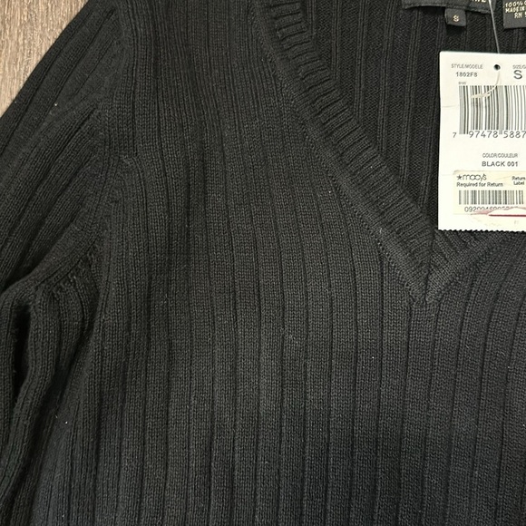 NWT! Jeanne Pierre Black V-Neck Cable Knit Sweater - Picture 6 of 6
